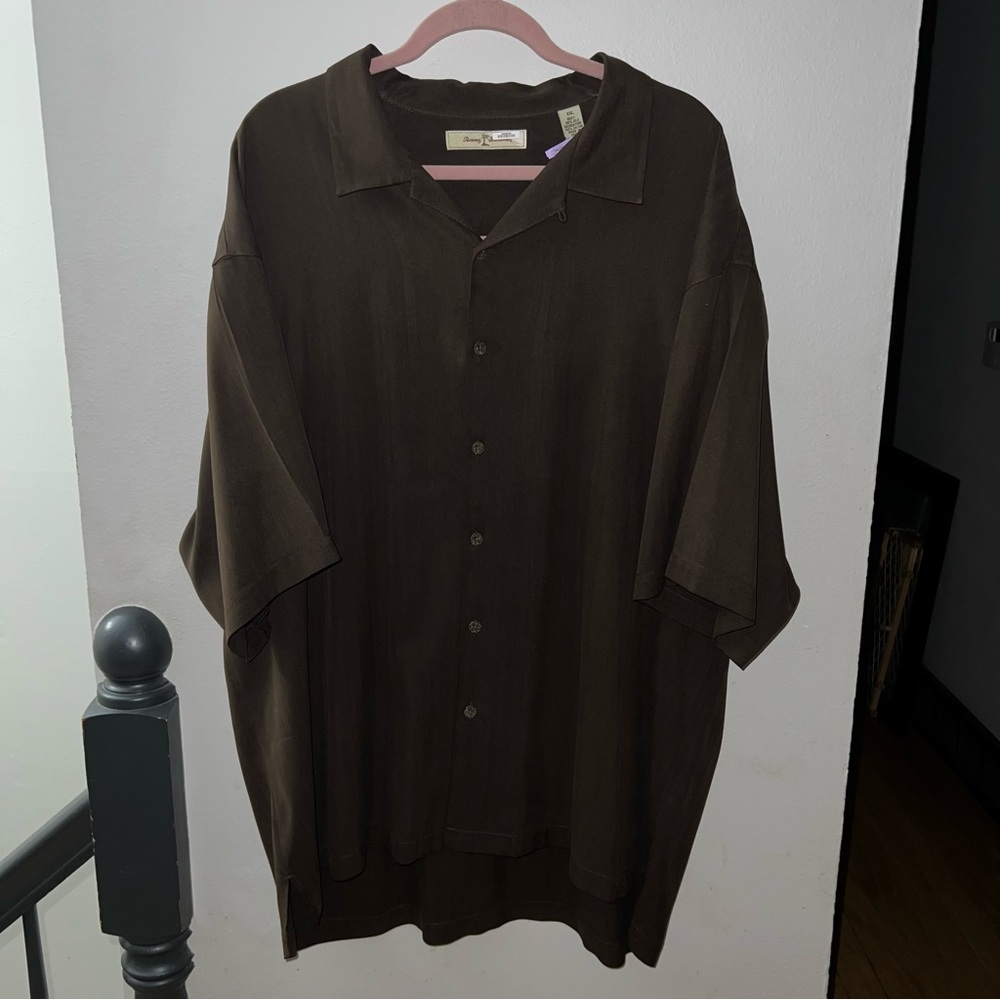 Tommy Bahama “Bar None” Brown Silk Embroidered Shirt | XXL | Button Front